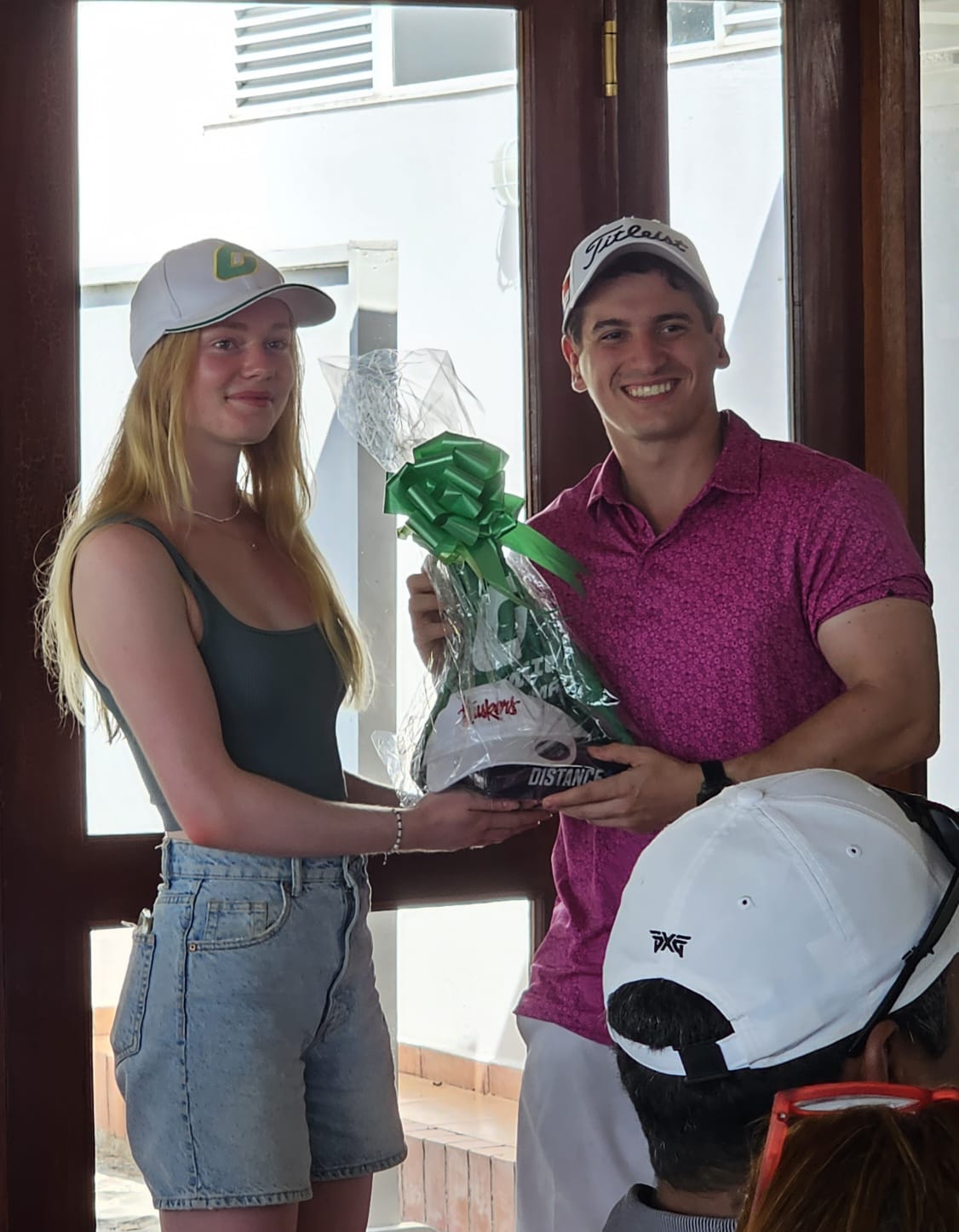 Jugadores en el campo Mantarraya